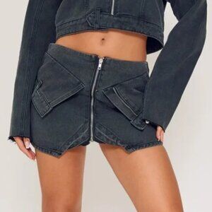 Prettylittlething PLT Washed Black Denim Micro Mini Skirt - sz US 8 - NWT